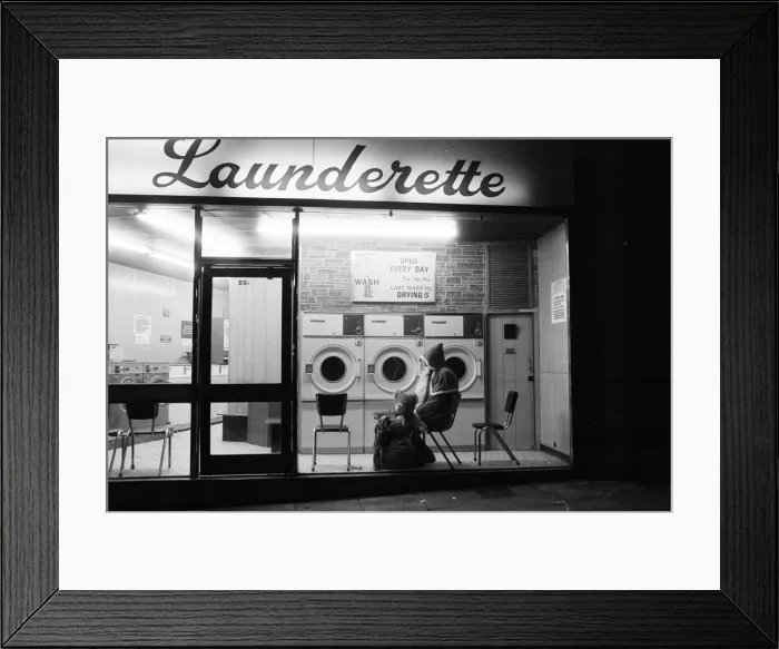 Framed Print : Santa Claus, makes time for Laundry, ahead of Christmas, 10th December 1977 Framed Print : Santa Claus, makes time for Laundry, ahead of Christmas, 10th December 1977