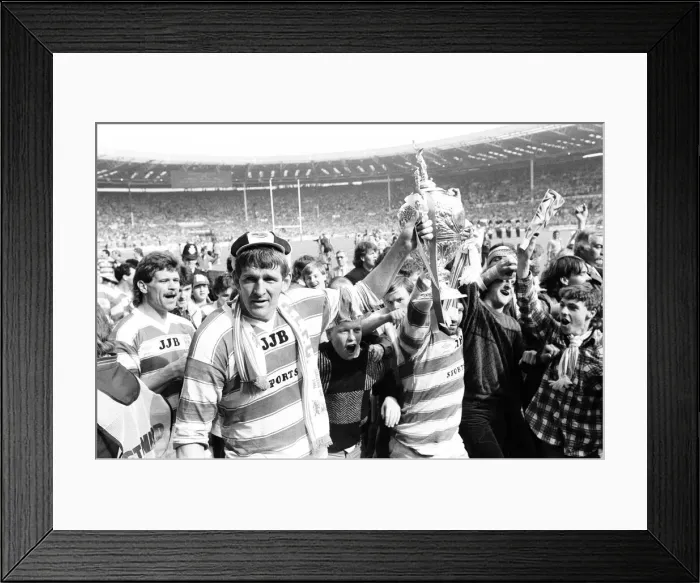Framed Print : Wigan 28-24 Hull, Rugby League, Challenge Cup Final, Wembley Stadium, London Framed Print : Wigan 28-24 Hull, Rugby League, Challenge Cup Final, Wembley Stadium, London
