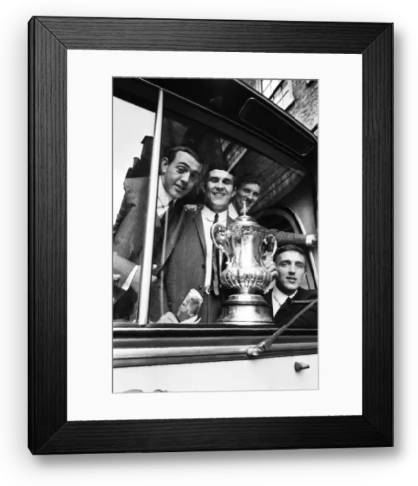 Framed Print : Liverpool 2-1 Leeds United 1965 FA Cup Final 1st May 1965 (Picture Framed Print : Liverpool 2-1 Leeds United 1965 FA Cup Final 1st May 1965 (Picture