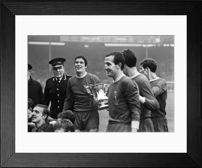 Framed Print : Liverpool 2-1 Leeds United 1965 FA Cup Final. 1st May 1965 (Picture Framed Print : Liverpool 2-1 Leeds United 1965 FA Cup Final. 1st May 1965 (Picture