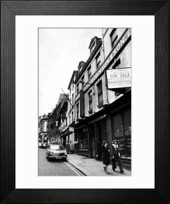 Framed Print : Newcastle public houses (pubs  /  pub) - J Robinson & Son Ltd Wine Merchants - J Robinson