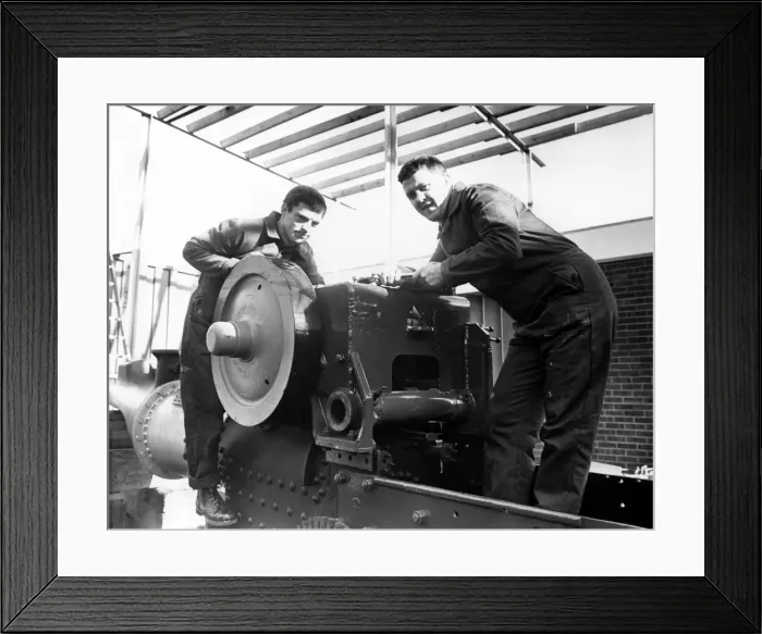 Framed Print : A vintage 1947 steam roller being restored by Joe Shiel, left Framed Print : A vintage 1947 steam roller being restored by Joe Shiel, left