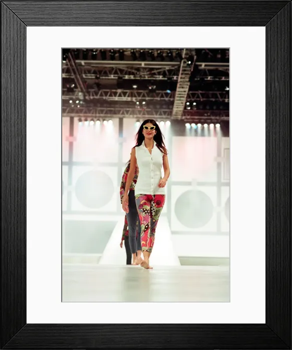 Framed Print : Clothes Show Live, NEC, Birmingham, 7th December 1991. Scenes from the Catwalk Framed Print : Clothes Show Live, NEC, Birmingham, 7th December 1991. Scenes from the Catwalk