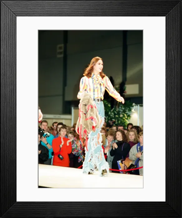 Framed Print : Clothes Show Live, NEC, Birmingham, 7th December 1991. Scenes from the Catwalk Framed Print : Clothes Show Live, NEC, Birmingham, 7th December 1991. Scenes from the Catwalk