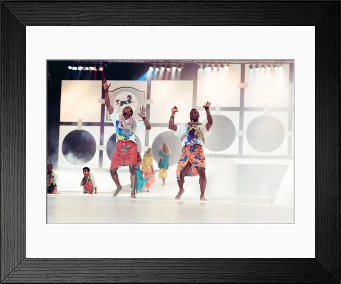 Framed Print : Clothes Show Live, NEC, Birmingham, 7th December 1991. Scenes from the Catwalk Framed Print : Clothes Show Live, NEC, Birmingham, 7th December 1991. Scenes from the Catwalk