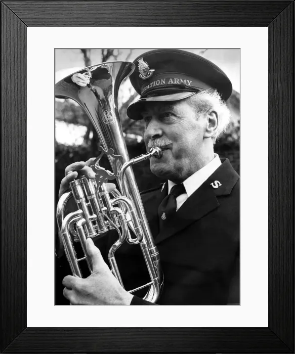 Framed Print : Retired policeman, Alec Gelley, of Castlerigg Drive, Carlisle on 20th February 1976 who Framed Print : Retired policeman, Alec Gelley, of Castlerigg Drive, Carlisle on 20th February 1976 who