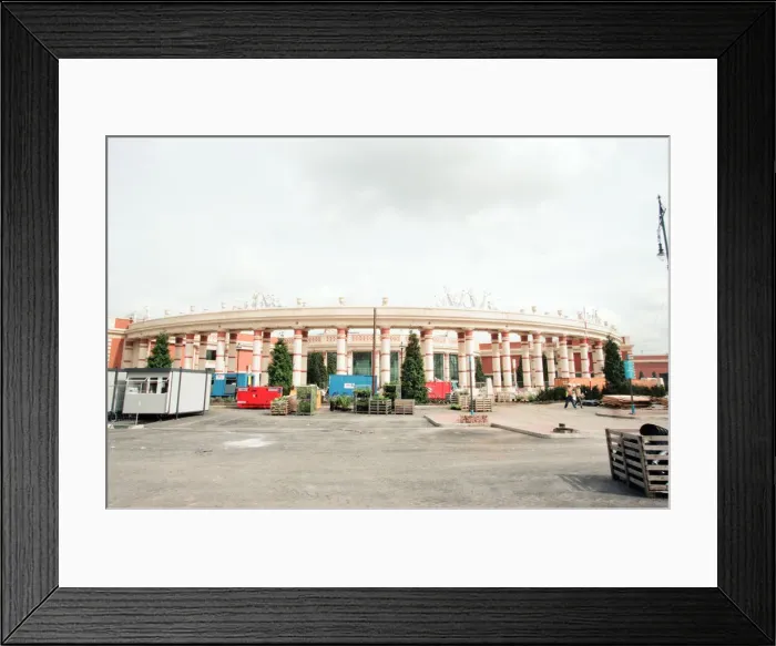 Framed Print : Trafford Centre, Manchester, final preparations, 8 days prior to official opening
