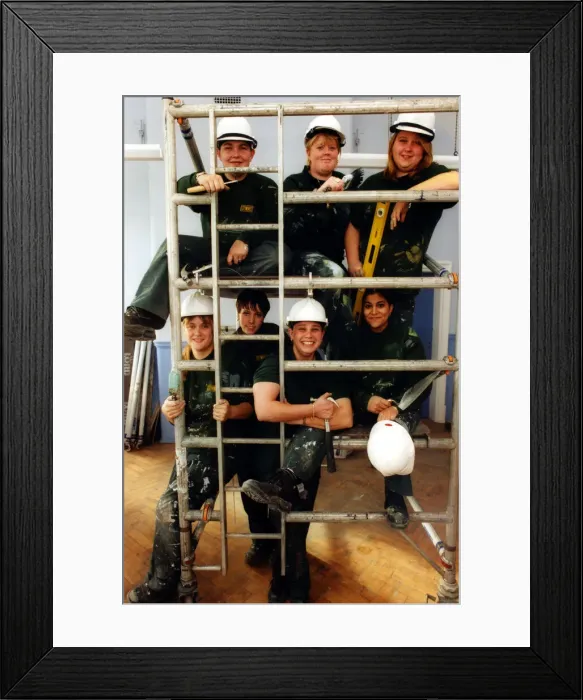 Framed Print : Female apprentices at Citiworks, Byker learning trades that traditionally were done by Framed Print : Female apprentices at Citiworks, Byker learning trades that traditionally were done by