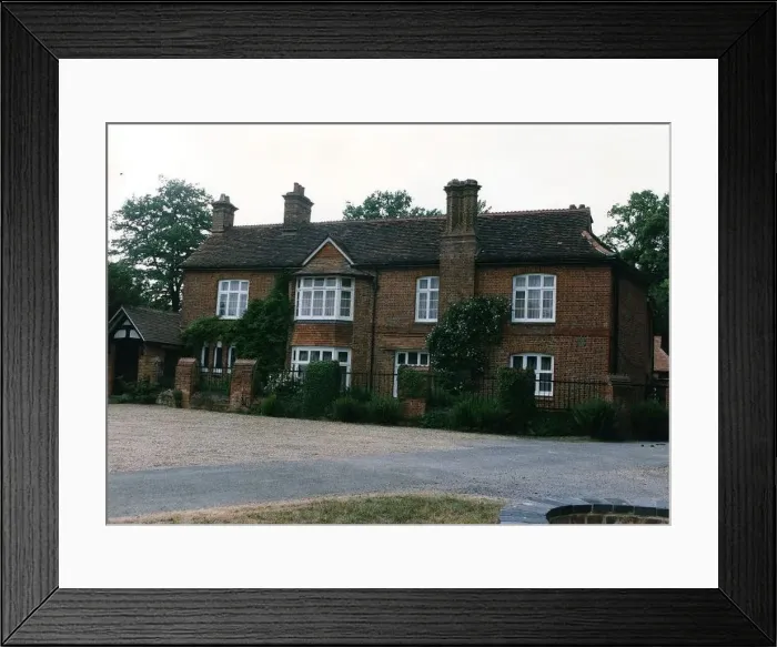  : Five Star pop group picture of their new rented house after having their own house