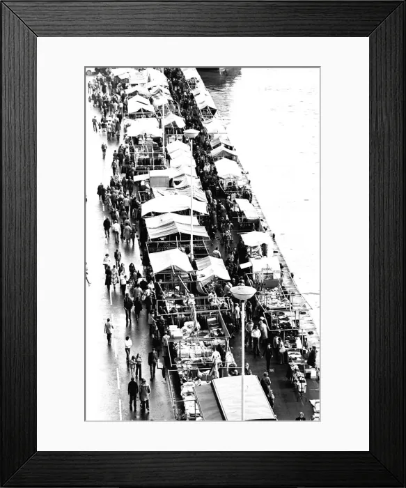 Framed Print : Scenes on the edge of the River Tyne. at Newcastle Quayside