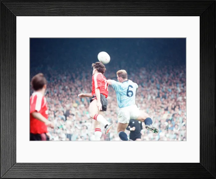 Framed Print : Manchester City 5-1 Manchester United, League match at Maine Road Framed Print : Manchester City 5-1 Manchester United, League match at Maine Road