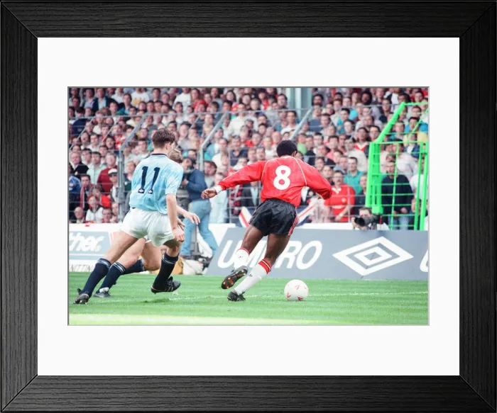 Framed Print : Manchester City 5-1 Manchester United, League match at Maine Road Framed Print : Manchester City 5-1 Manchester United, League match at Maine Road