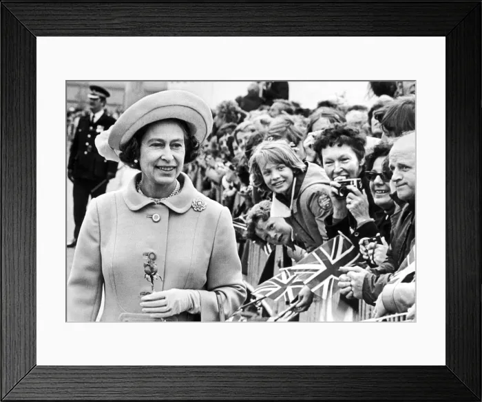 Framed Print : Smiles all round as the Queen arrives at Tees Dock, Middlesbrough Framed Print : Smiles all round as the Queen arrives at Tees Dock, Middlesbrough