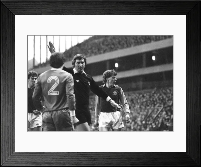 Framed Print : Aston Villa 3-0 Birmingham City, League match at Villa Park, Saturday 13th December 1980