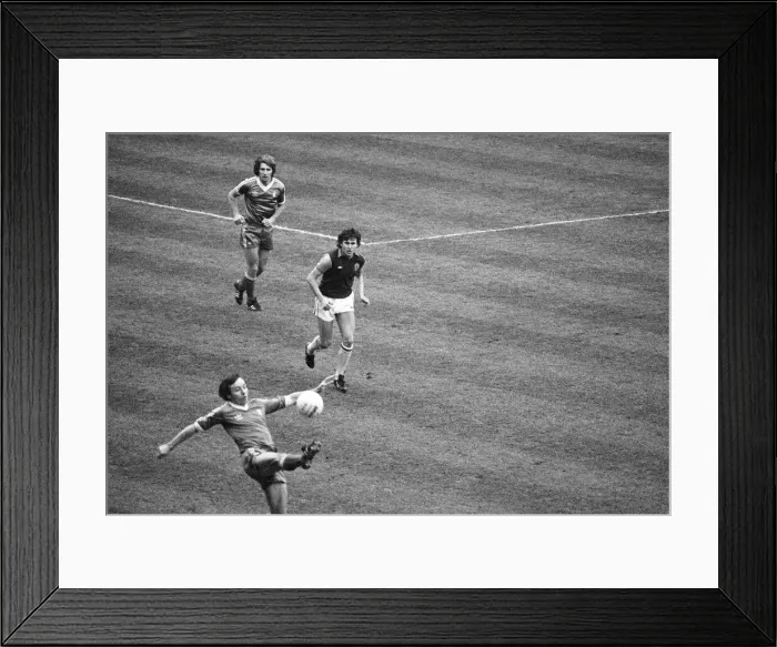 Framed Print : Aston Villa 3-0 Birmingham City, League match at Villa Park, Saturday 13th December 1980 Framed Print : Aston Villa 3-0 Birmingham City, League match at Villa Park, Saturday 13th December 1980