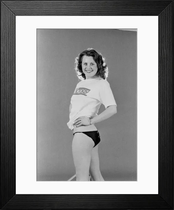 Framed Print : WRNS member Valerie Cruise. 6th March 1983 Framed Print : WRNS member Valerie Cruise. 6th March 1983