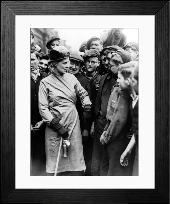 Framed Print : Prince George and Princess Marina - The Duke and Duchess of Kent North East Royal