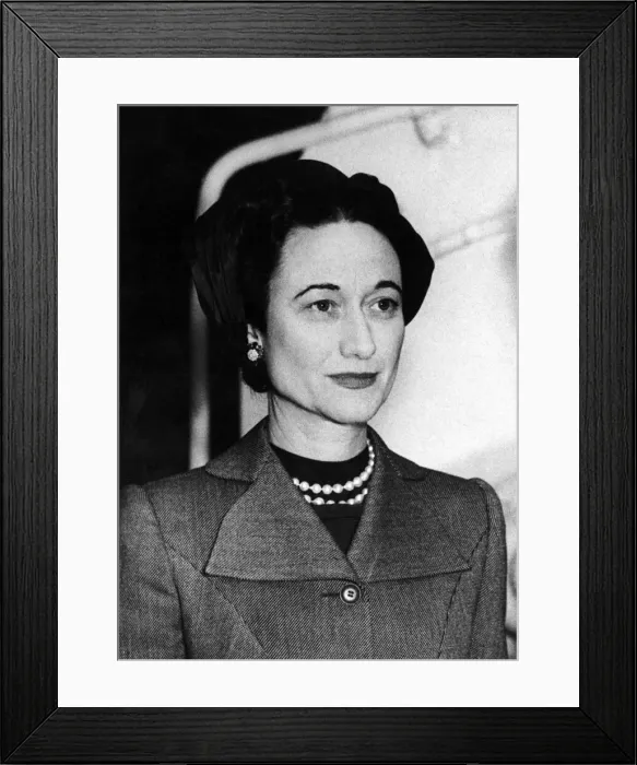 Framed Print : King Edward VIII - Abdicated 10 December 1936 then became the Duke of Windsor Framed Print : King Edward VIII - Abdicated 10 December 1936 then became the Duke of Windsor
