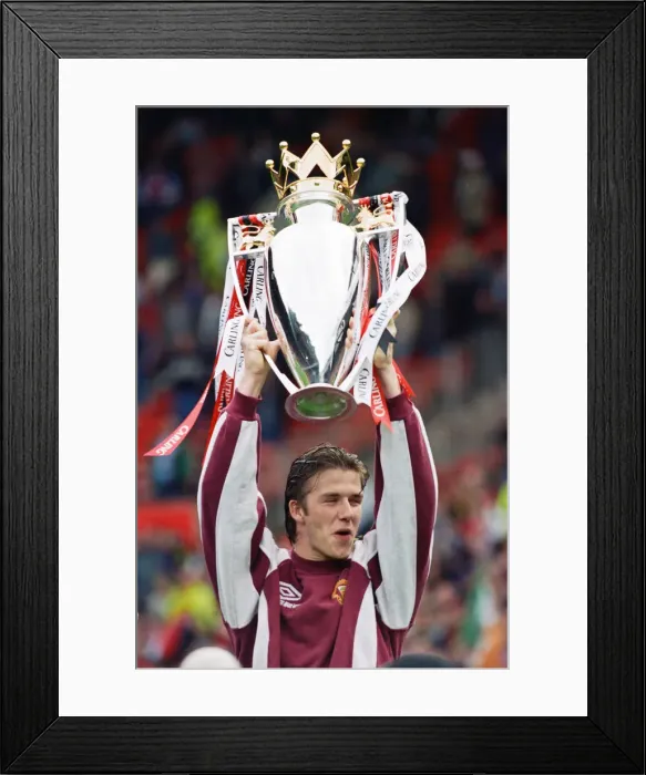 Framed Print : Premiership match at Ol dTrafford. Manchester United 2 v West Ham United 0 Framed Print : Premiership match at Ol dTrafford. Manchester United 2 v West Ham United 0