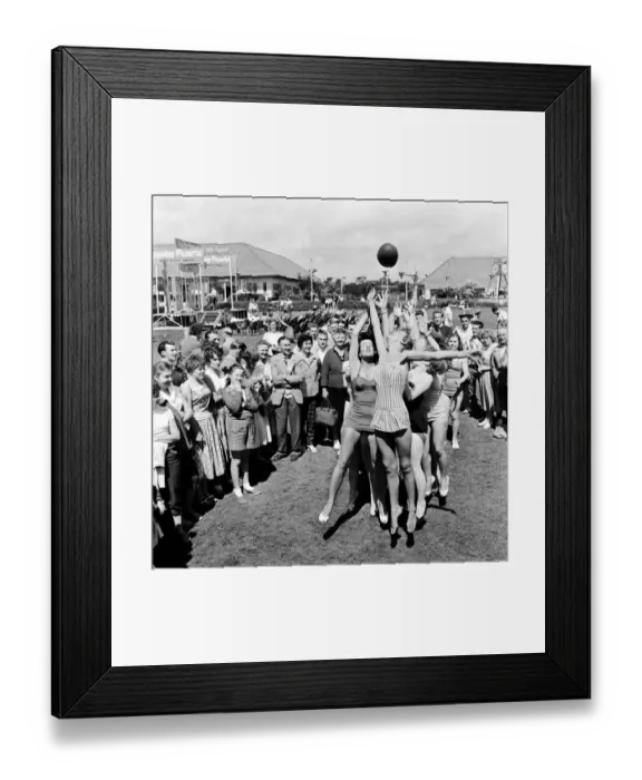 Framed Print : Sunday Pictorial Beach Contest at Butlins Holiday camp in Pwllheli, north Wales