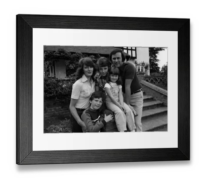 Framed Print : Presenter Terry Wogan at home with family 1978 Framed Print : Presenter Terry Wogan at home with family 1978