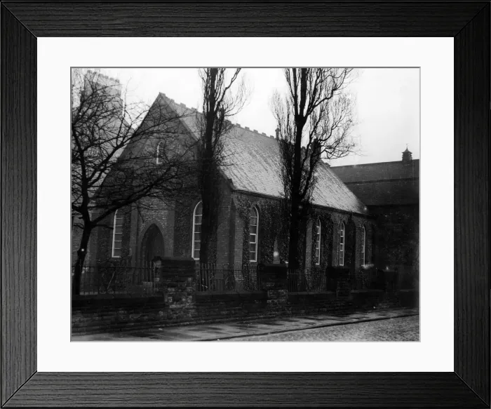 Framed Print : Stockton Yarm Road Congregational Church, Stockton, Circa 1954 Framed Print : Stockton Yarm Road Congregational Church, Stockton, Circa 1954