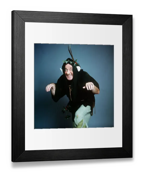 Framed Print : Terry Wogan TV Presenter as Blarney Stone Santa Claus Dbase MSI Framed Print : Terry Wogan TV Presenter as Blarney Stone Santa Claus Dbase MSI