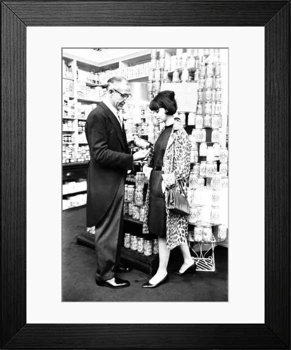Framed Print : Fortnum & Mason Department Store, Piccadilly, Central London, 18th August 1964 Framed Print : Fortnum & Mason Department Store, Piccadilly, Central London, 18th August 1964