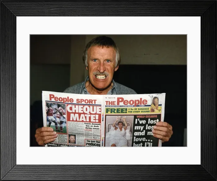 Framed Print : Bruce Forsyth Shows His Disapproval Of John Smiths Article Dbase Mirrorpix Framed Print : Bruce Forsyth Shows His Disapproval Of John Smiths Article Dbase Mirrorpix
