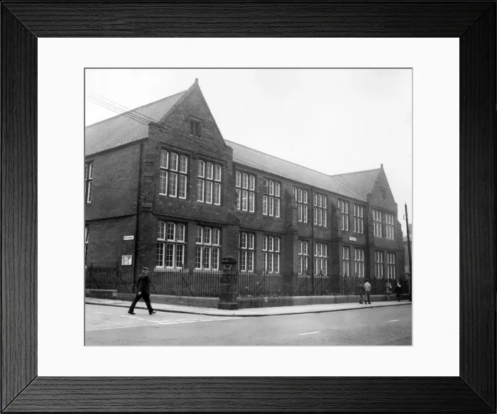Framed Print : Chillingham Road School, Ninth Avenue, Heaton, Newcastle upon Tyne, , Tyne and Wear Framed Print : Chillingham Road School, Ninth Avenue, Heaton, Newcastle upon Tyne, , Tyne and Wear