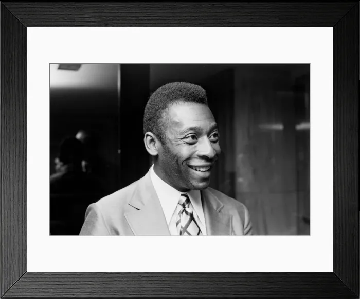 Framed Print : Brazilian footballer Edson Arantes do Nascimento, more famously knows as Pele Framed Print : Brazilian footballer Edson Arantes do Nascimento, more famously knows as Pele