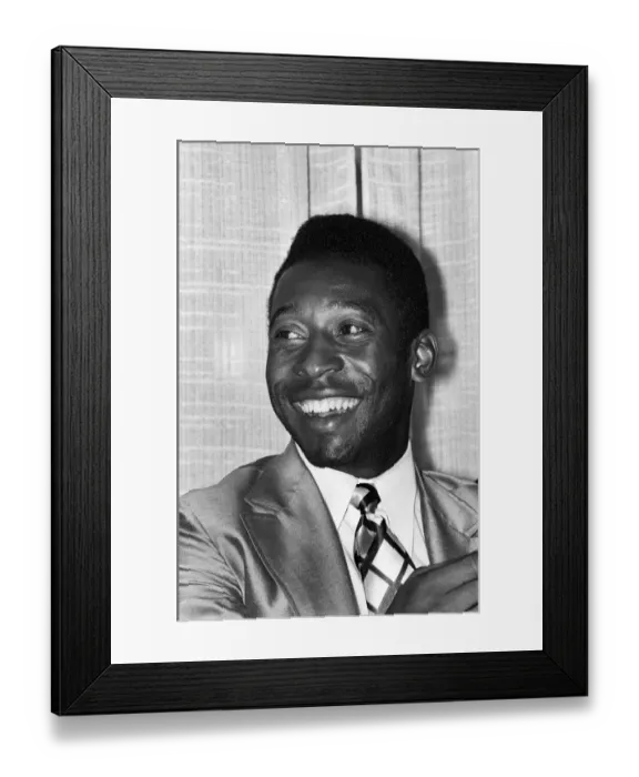 Framed Print : Brazilian footballer Edson Arantes do Nascimento, more famously knows as Pele