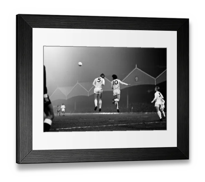 Framed Print : Football match, Wolves v Spurs, Division 1, Wolves 0 - 1 Tottenham