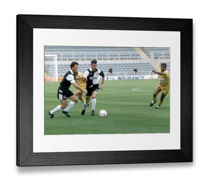 Framed Print : Mark Hine, Gateshead FC footballer, playing Yeovil at St James Park, September 1994 Framed Print : Mark Hine, Gateshead FC footballer, playing Yeovil at St James Park, September 1994