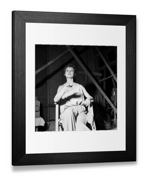 Framed Print : French actress Brigitte Bardot who plays Andraste in the film Helen of Troy Framed Print : French actress Brigitte Bardot who plays Andraste in the film Helen of Troy