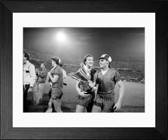 Framed Print : European Cup Winners Cup Final. Rotterdam, Holland. Everton 3 v Rapid Vienna 1