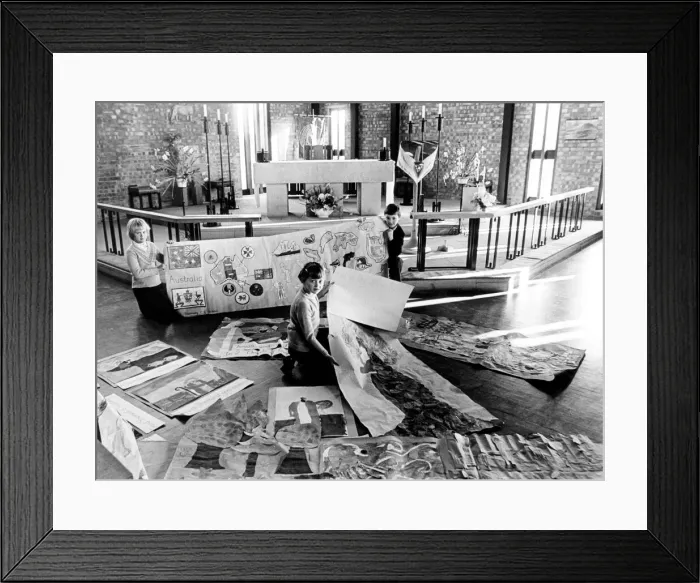 Framed Print : Children from a number of schools at St Marks Church, Thornaby in Trenchard Avenue Framed Print : Children from a number of schools at St Marks Church, Thornaby in Trenchard Avenue