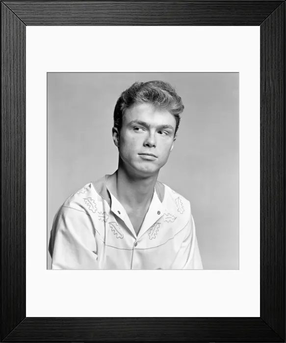 Framed Print : Spandau Ballet, Studio Pix, 30th June 1980. Gary Kemp Framed Print : Spandau Ballet, Studio Pix, 30th June 1980. Gary Kemp