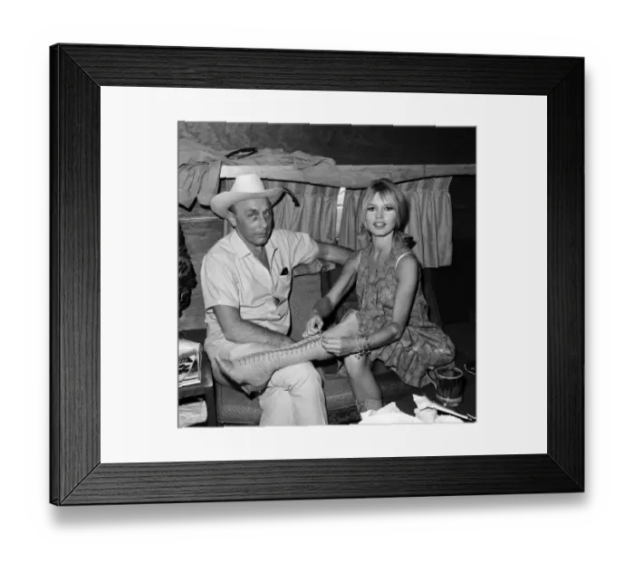Framed Print : French actress Brigitte Bardot on set of Viva Maria during filming in Mexico with Donald