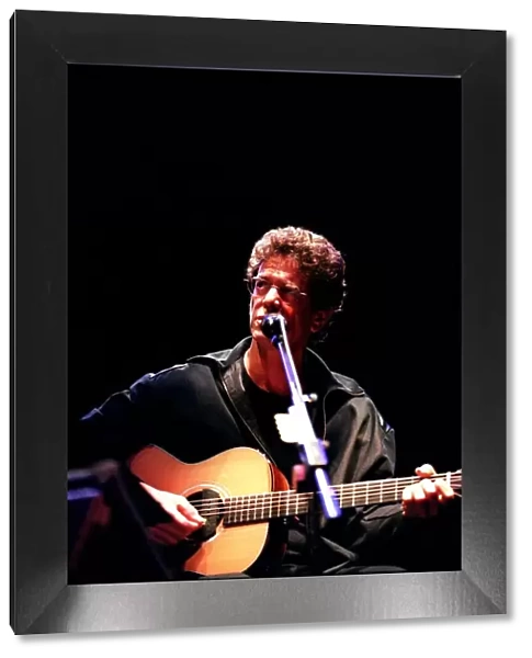Lou Reed singing at concert 11th July 1997