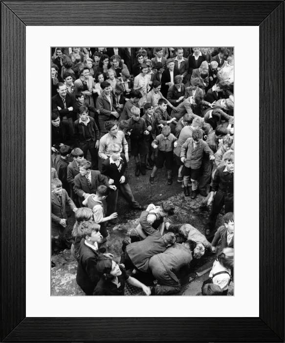 Framed Print : Children at Honiton, Devon, gather hot money once a year on the town
