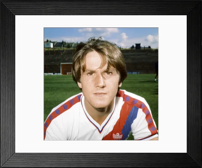 Framed Print : Crystal Palace F. C team member Terry Fenwick poses for a photo. 8th August 1979