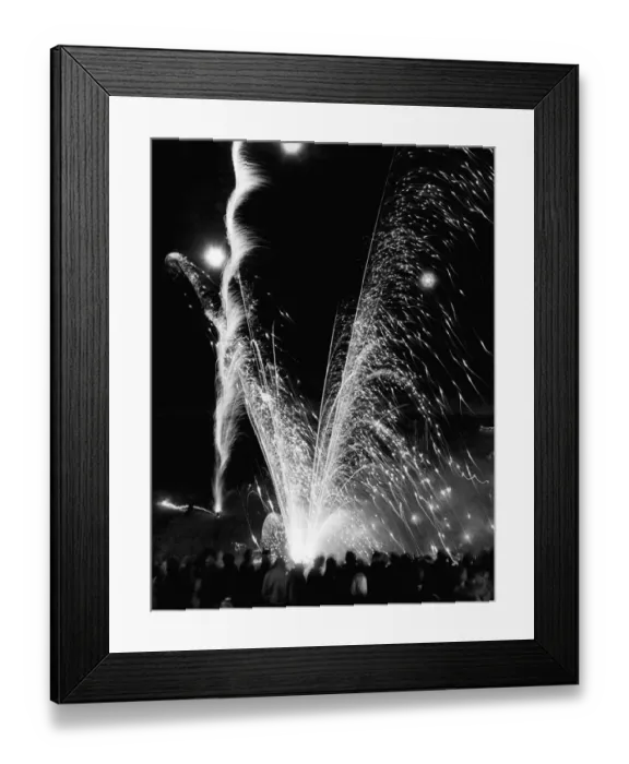 Framed Print : Crowds gathered on Prestatyns Central Beach to watch firework display