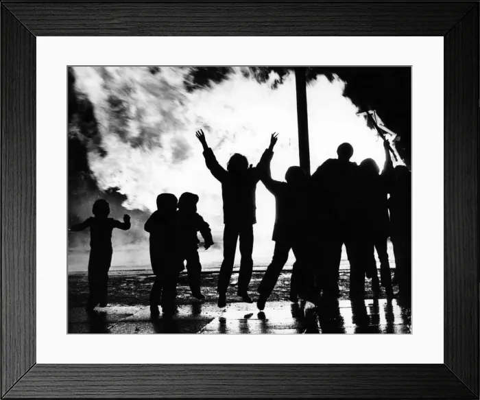 Framed Print : The pouring rain did not deter these youngsters in Vauxhall Road from enjoying bonfire Framed Print : The pouring rain did not deter these youngsters in Vauxhall Road from enjoying bonfire