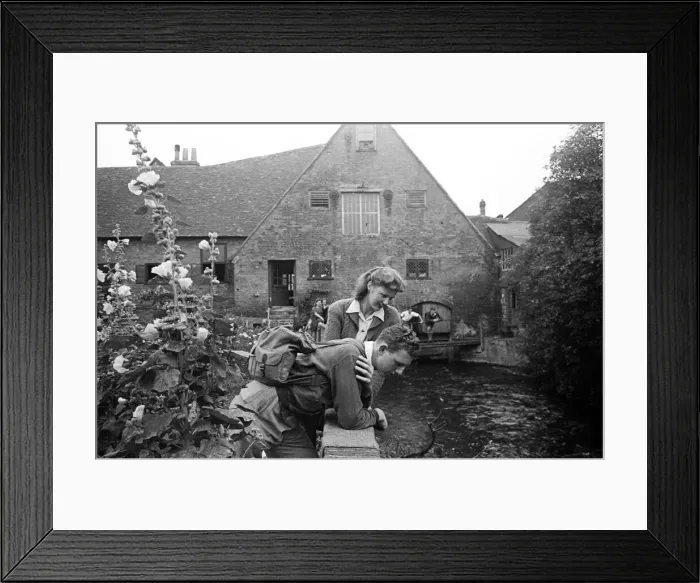 Framed Print : The Winchester City Mill is a restored water mill situated on the River Itchen in Framed Print : The Winchester City Mill is a restored water mill situated on the River Itchen in