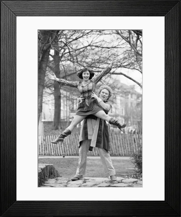 Framed Print : Colin Baker, new Doctor Who, the 6th, with actress Nicola Bryant Framed Print : Colin Baker, new Doctor Who, the 6th, with actress Nicola Bryant