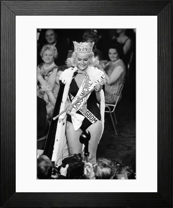 Framed Print : Miss World Competition, Lyceum Ballroom, London, Friday 19th November 1965