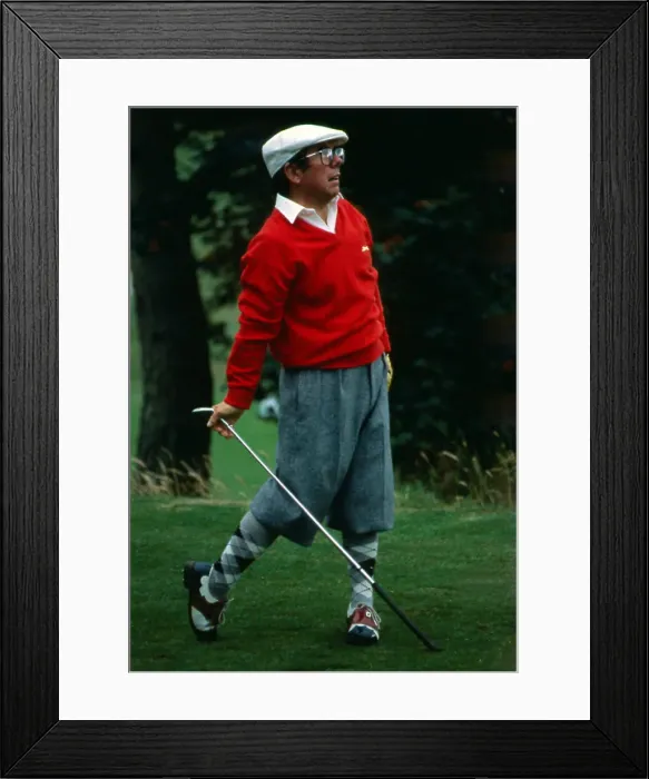 Framed Print : Ronnie Corbett playing golf February 1982 Framed Print : Ronnie Corbett playing golf February 1982