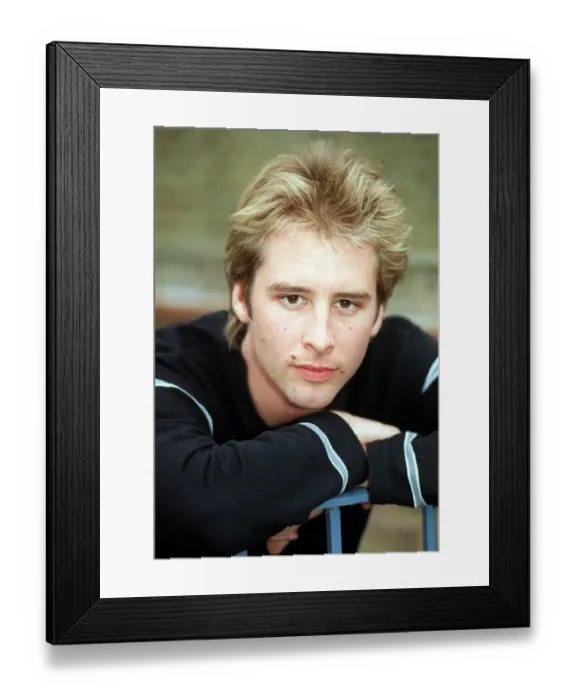 Framed Print : Chesney Hawkes muscian in London August 1998 Framed Print : Chesney Hawkes muscian in London August 1998