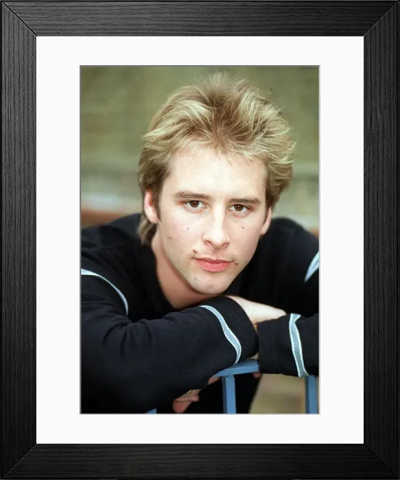 Framed Print : Chesney Hawkes muscian in London August 1998 Framed Print : Chesney Hawkes muscian in London August 1998